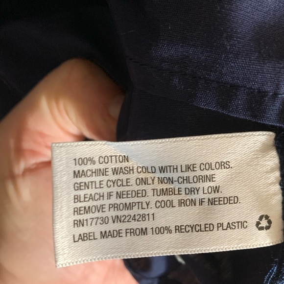 NWT Isabel Maternity (size L)Navy Polka Dot Short sleeves, keyhole ties, Top - Picture 11 of 11